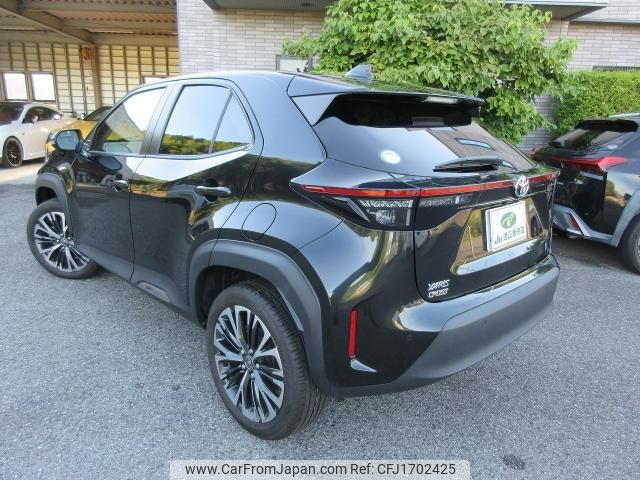 toyota yaris-cross 2022 CFJ1702425 image 2