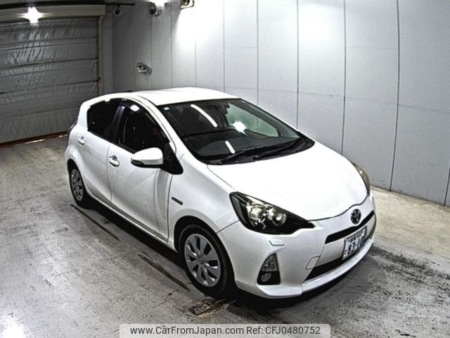 toyota aqua 2012 -TOYOTA 【倉敷 500と8310】--AQUA NHP10-6083821---TOYOTA 【倉敷 500と8310】--AQUA NHP10-6083821- image 1