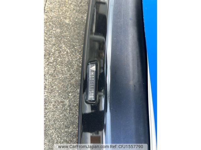 toyota c-hr 2017 CFJ1557790 image 2