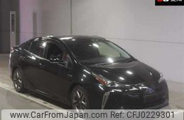 toyota prius 2019 -TOYOTA--Prius ZVW51-8060241---TOYOTA--Prius ZVW51-8060241-