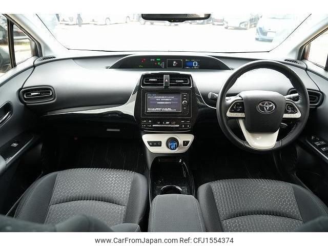 toyota prius 2018 CFJ1554374 image 2