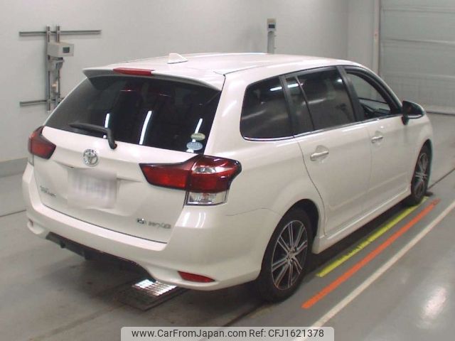 toyota corolla-fielder 2017 CFJ1621378 image 2