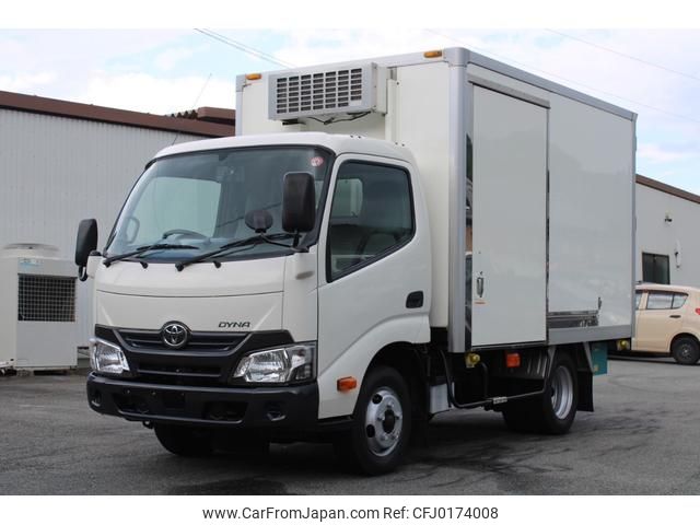 toyota dyna-truck 2017 GOO_NET_EXCHANGE_0230013A30240903W001 image 1