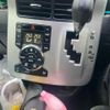 toyota voxy 2011 CFJ1864829 image 19