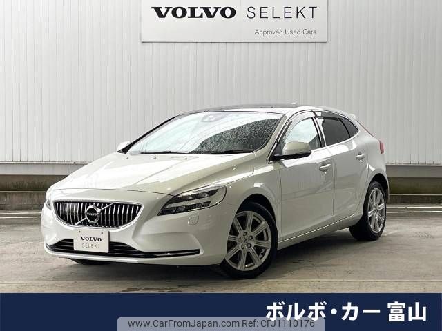 volvo v40 2019 -VOLVO--Volvo V40 DBA-MB4154T--YV1MV2920K2582707---VOLVO--Volvo V40 DBA-MB4154T--YV1MV2920K2582707- image 1