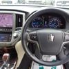 toyota crown-hybrid 2013 CFJ1866558 image 3