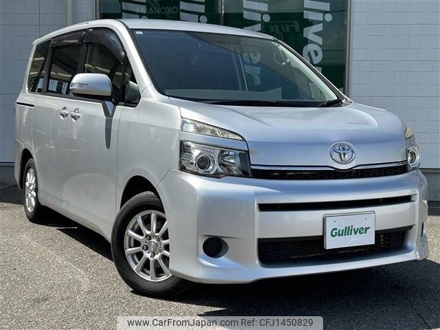 toyota voxy 2013 -TOYOTA--Voxy DBA-ZRR70G--ZRR70-0596557---TOYOTA--Voxy DBA-ZRR70G--ZRR70-0596557- image 1