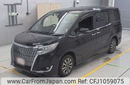 toyota esquire 2017 -TOYOTA--Esquire DBA-ZRR80G--ZRR80-0360465---TOYOTA--Esquire DBA-ZRR80G--ZRR80-0360465-