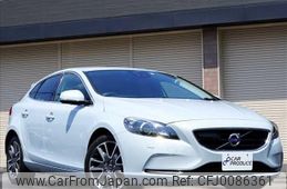 volvo v40 2013 -VOLVO--Volvo V40 MB4164T--D2060132---VOLVO--Volvo V40 MB4164T--D2060132-