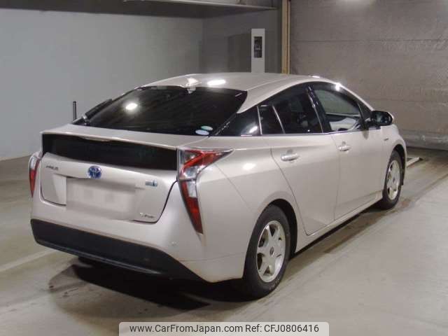 toyota prius 2016 -TOYOTA--Prius DAA-ZVW55--ZVW55-8010607---TOYOTA--Prius DAA-ZVW55--ZVW55-8010607- image 2