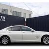 bmw 7-series 2014 quick_quick_YA30_WBAYA62070D340008 image 17