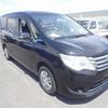 nissan serena 2014 22130 image 1