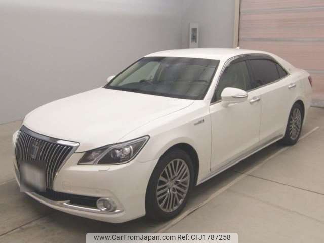 toyota crown-majesta 2013 CFJ1787258 image 1