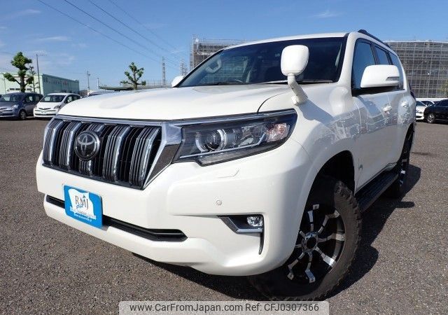 toyota land-cruiser-prado 2018 REALMOTOR_N2024100030F-24 image 1