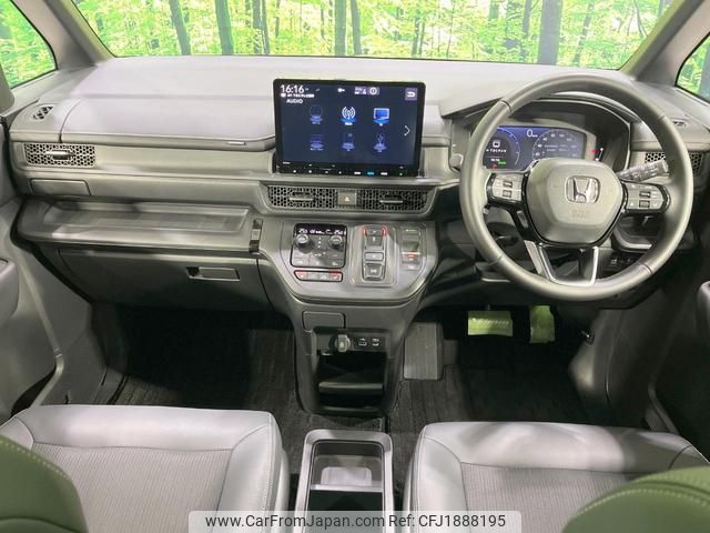 honda stepwagon 2022 CFJ1888195 image 2