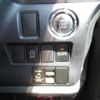toyota voxy 2015 GOO_JP_700056043930250609002 image 18