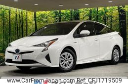 toyota prius 2018 CFJ1719509