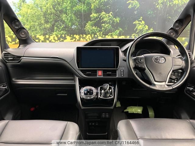 toyota esquire 2019 quick_quick_ZWR80G_ZWR80-0414780 image 2