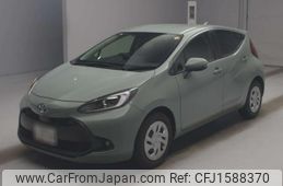 toyota aqua 2021 CFJ1588370