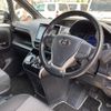 toyota voxy 2018 CFJ1553827 image 3