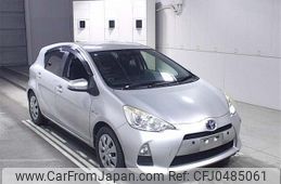 toyota aqua 2012 -TOYOTA--AQUA NHP10-6070604---TOYOTA--AQUA NHP10-6070604-