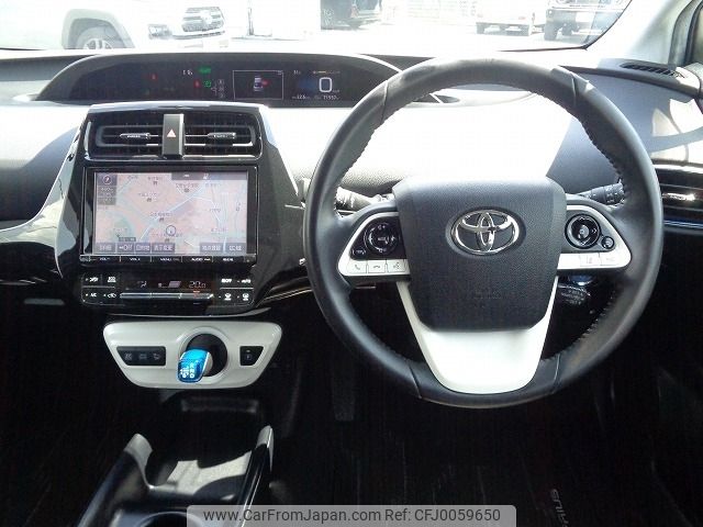 toyota prius 2017 -TOYOTA--Prius DAA-ZVW50--ZVW50-8044022---TOYOTA--Prius DAA-ZVW50--ZVW50-8044022- image 2