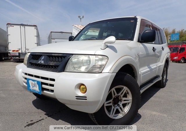 mitsubishi pajero 2004 REALMOTOR_N2022040095HD-10 image 1