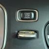 volvo v40 2019 CFJ0137205 image 22