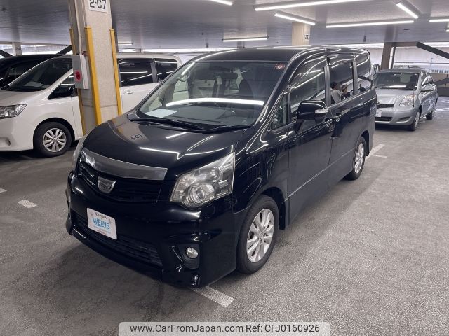 toyota noah 2010 AF-ZRR70-0343891 image 1