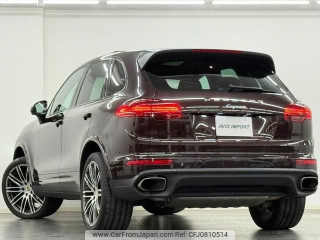 porsche cayenne 2016 quick_quick_ABA-92ACEY_WP1ZZZ92ZHKA83323 image 2