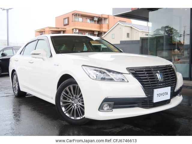 toyota crown 2013 -TOYOTA--Crown DAA-AWS210--AWS210-6009242---TOYOTA--Crown DAA-AWS210--AWS210-6009242- image 1