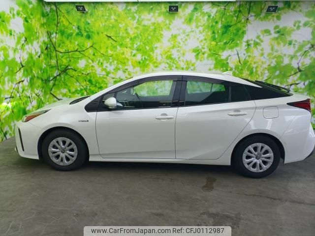 toyota prius 2019 quick_quick_DAA-ZVW51_ZVW51-6141340 image 2