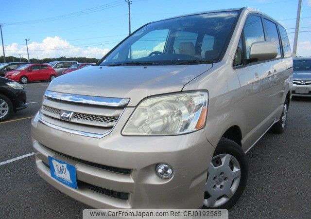 toyota noah 2004 REALMOTOR_Y2024090006A-12 image 1