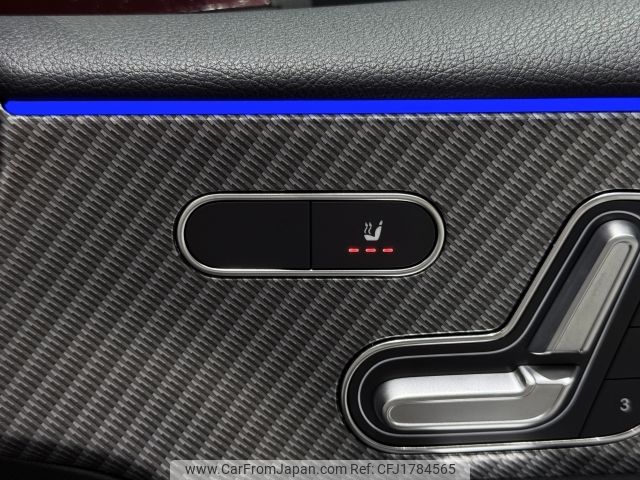 mercedes-benz a-class 2024 CFJ1784565 image 2