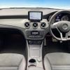 mercedes-benz cla-class 2014 quick_quick_117342_WDD1173422N071384 image 2