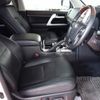 toyota land-cruiser 2017 23351909 image 13