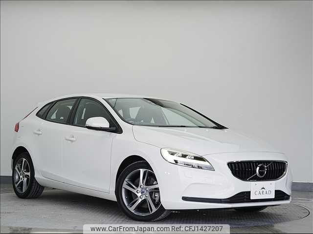 volvo v40 2016 -VOLVO 【名変中 】--Volvo V40 MD4204T--H2386865---VOLVO 【名変中 】--Volvo V40 MD4204T--H2386865- image 1