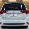 mitsubishi outlander-phev 2015 quick_quick_DLA-GG2W_GG2W-0308295 image 19