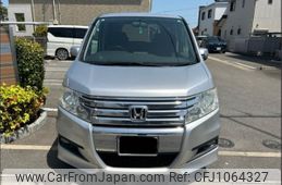 honda stepwagon 2009 -HONDA 【名変中 】--Stepwgn RK5--1008335---HONDA 【名変中 】--Stepwgn RK5--1008335-