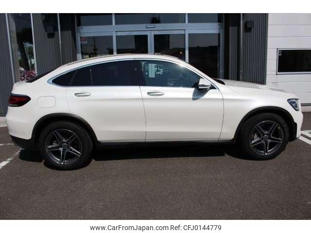 mercedes-benz glc-class 2022 quick_quick_3DA-253315_W1N2533152G112820 image 2