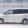 toyota noah 2008 NIKYO_GK52486 image 2