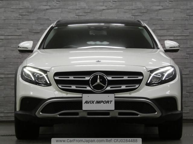 mercedes-benz e-class 2019 quick_quick_213217_WDD2132172A536127 image 2