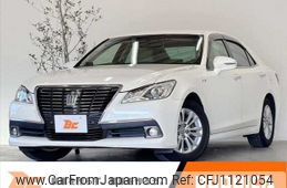 toyota crown 2013 -TOYOTA--Crown DAA-AWS210--AWS210-6050680---TOYOTA--Crown DAA-AWS210--AWS210-6050680-