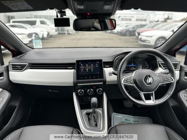 renault lutecia 2024 CFJ1847620 image 2