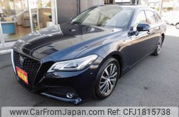 toyota crown 2019 CFJ1815738