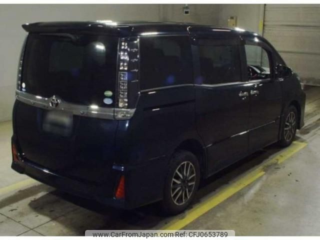 toyota voxy 2015 quick_quick_DBA-ZRR85W_0043695 image 2