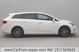 toyota avensis 2013 CFJ1565843