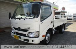 hino dutro 2017 -HINO--Hino Dutoro XZU675M--0007943---HINO--Hino Dutoro XZU675M--0007943-