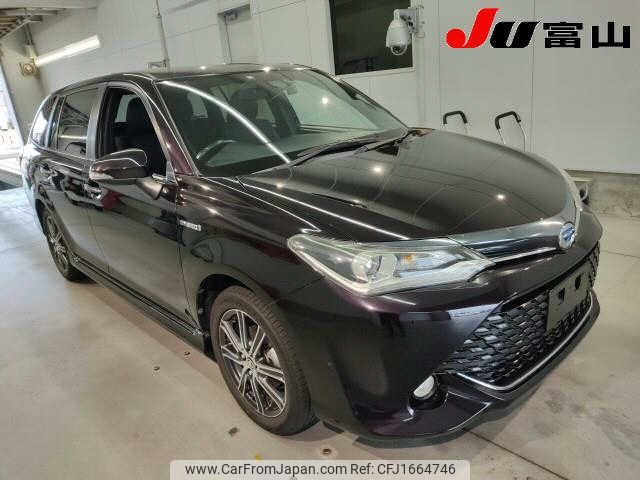 toyota corolla-fielder 2016 CFJ1664746 image 1