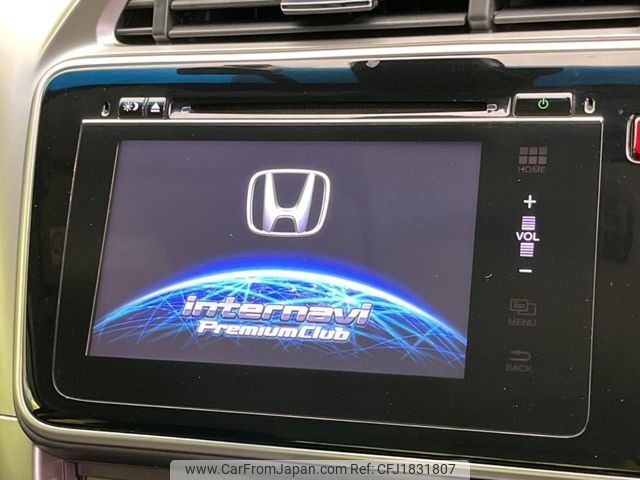 honda grace 2016 CFJ1831807 image 2